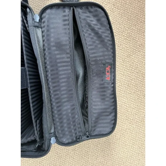 Vintage TUMI Brief Backpack Black Ballistic Nylon Rusksack Travel Work School - Picture 10 of 11